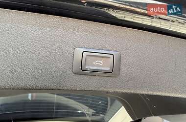 Внедорожник / Кроссовер Audi Q5 2015 в 