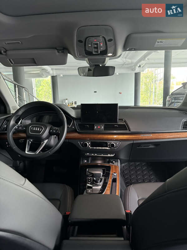 Внедорожник / Кроссовер Audi Q5 2022 в Одессе