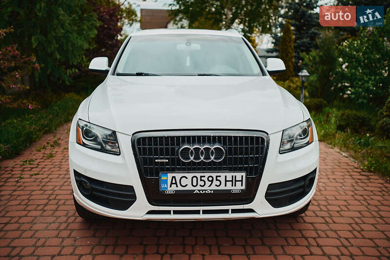 Внедорожник / Кроссовер Audi Q5 2011 в Камне-Каширском