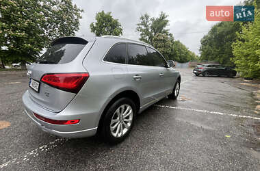 Внедорожник / Кроссовер Audi Q5 2015 в 