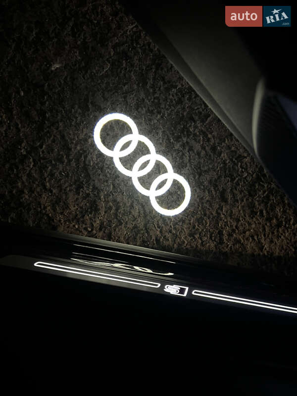 Внедорожник / Кроссовер Audi Q5 2021 в Каменском фото 2 Внедорожник / Кроссовер Audi Q5 2021 в Каменском