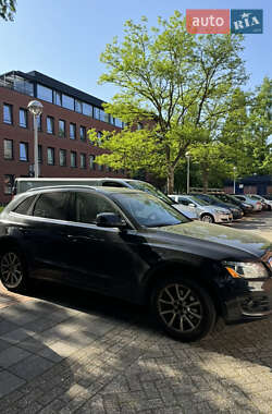 Позашляховик / Кросовер Audi Q5 2012 в 