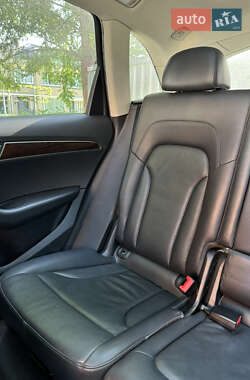 Позашляховик / Кросовер Audi Q5 2012 в 