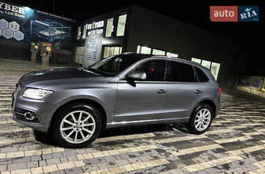 Внедорожник / Кроссовер Audi Q5 2015 в 