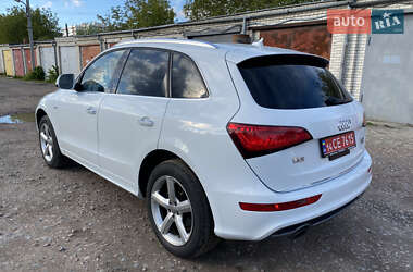 Позашляховик / Кросовер Audi Q5 2017 в 
