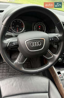 Внедорожник / Кроссовер Audi Q5 2015 в 