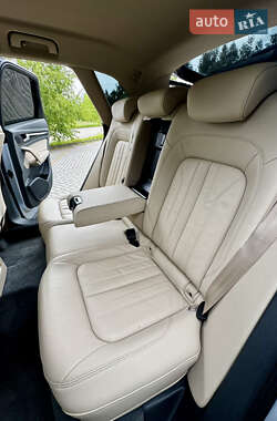Позашляховик / Кросовер Audi Q5 2020 в 