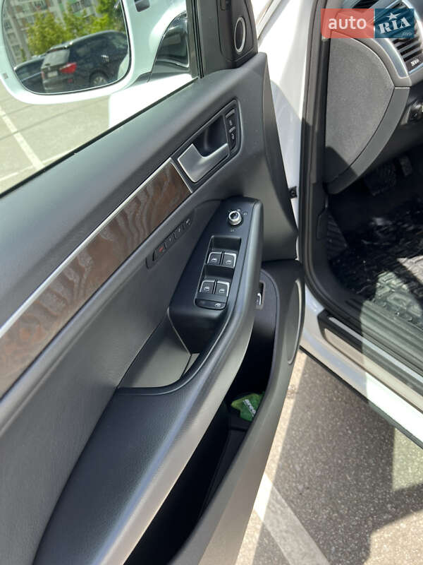 Внедорожник / Кроссовер Audi Q5 2015 в Ивано-Франковске