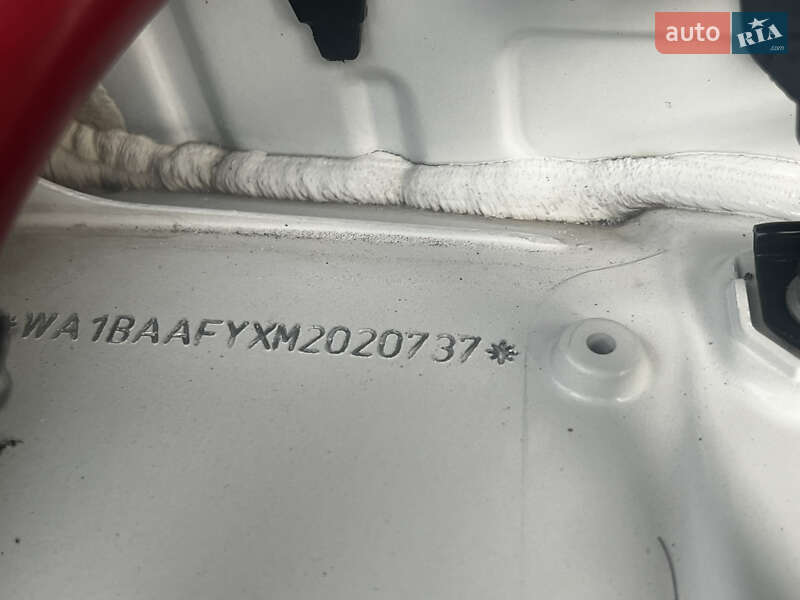 Позашляховик / Кросовер Audi Q5 2021 в Стрию
