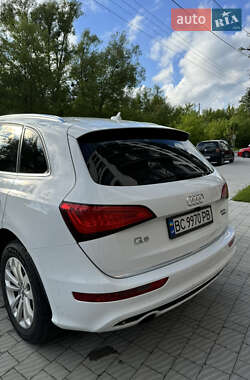 Внедорожник / Кроссовер Audi Q5 2016 в 