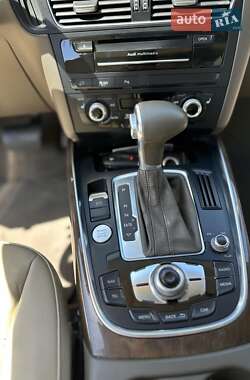 Внедорожник / Кроссовер Audi Q5 2015 в 