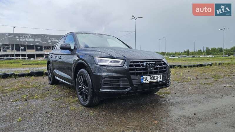 Внедорожник / Кроссовер Audi Q5 2017 в Львове