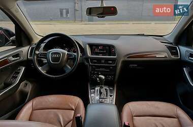 Внедорожник / Кроссовер Audi Q5 2011 в 