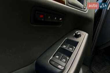 Внедорожник / Кроссовер Audi Q5 2011 в 