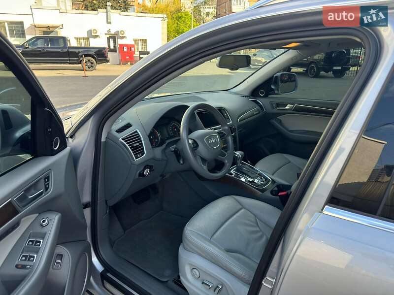 Внедорожник / Кроссовер Audi Q5 2016 в Киеве