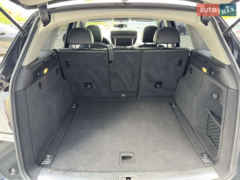 Внедорожник / Кроссовер Audi Q5 2013 в Луцке