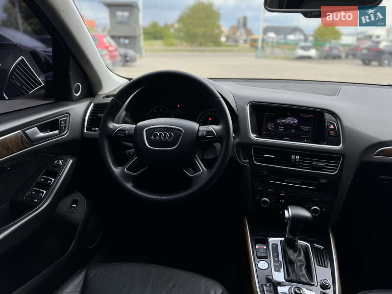 Внедорожник / Кроссовер Audi Q5 2013 в Луцке
