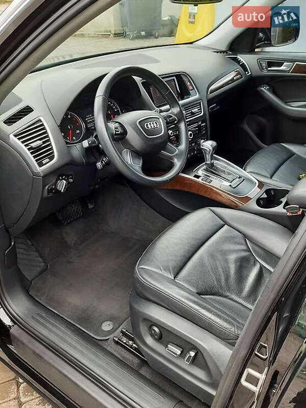 Внедорожник / Кроссовер Audi Q5 2015 в Киеве