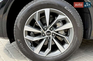 Внедорожник / Кроссовер Audi Q5 2022 в 