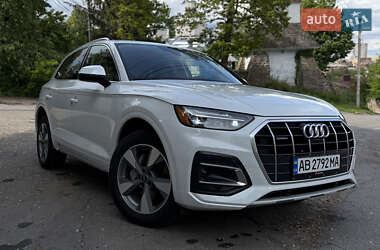 Внедорожник / Кроссовер Audi Q5 2023 в 