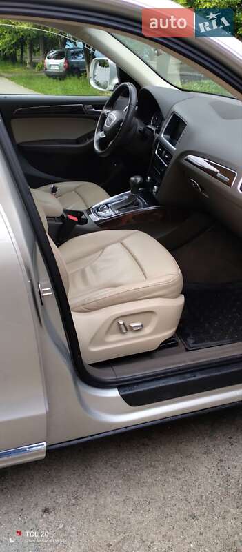 Позашляховик / Кросовер Audi Q5 2015 в Києві
