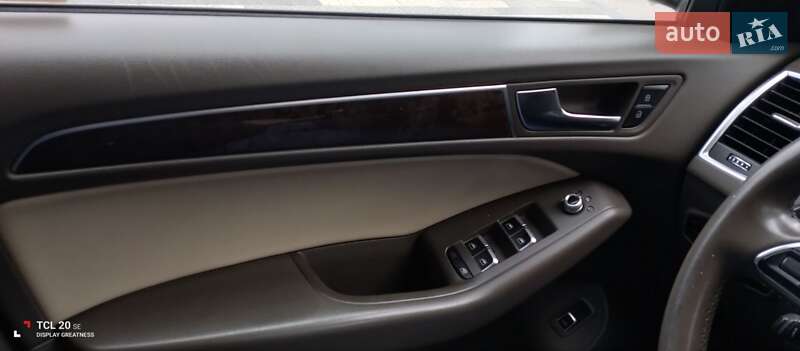 Позашляховик / Кросовер Audi Q5 2015 в Києві