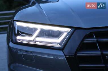 Внедорожник / Кроссовер Audi Q5 2018 в 