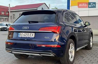 Внедорожник / Кроссовер Audi Q5 2021 в 