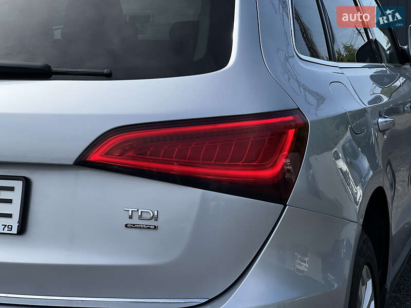 Внедорожник / Кроссовер Audi Q5 2014 в Ужгороде