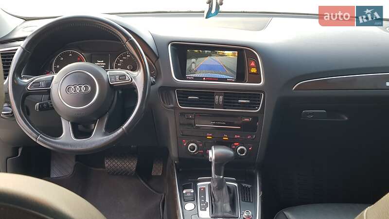 Внедорожник / Кроссовер Audi Q5 2015 в Городке