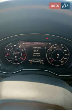Внедорожник / Кроссовер Audi Q5 2018 в 