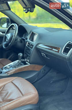 Внедорожник / Кроссовер Audi Q5 2012 в 
