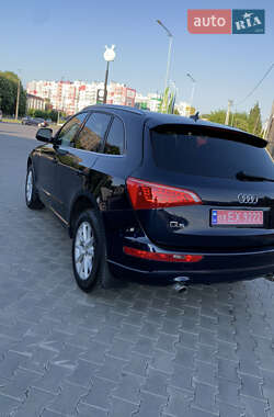 Внедорожник / Кроссовер Audi Q5 2010 в 