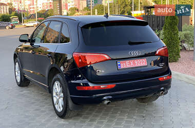 Внедорожник / Кроссовер Audi Q5 2010 в 