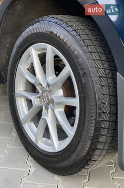 Внедорожник / Кроссовер Audi Q5 2010 в 