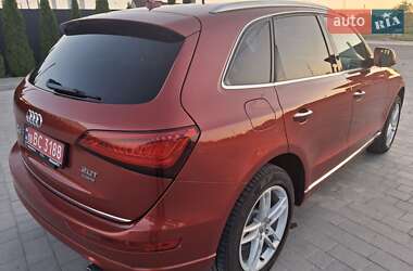 Позашляховик / Кросовер Audi Q5 2015 в 