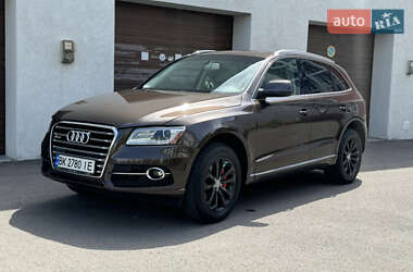 Позашляховик / Кросовер Audi Q5 2014 в Рівному