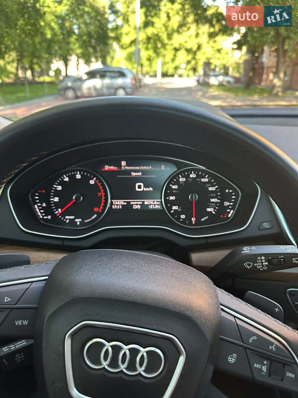 Позашляховик / Кросовер Audi Q5 2023 в Кременчуці