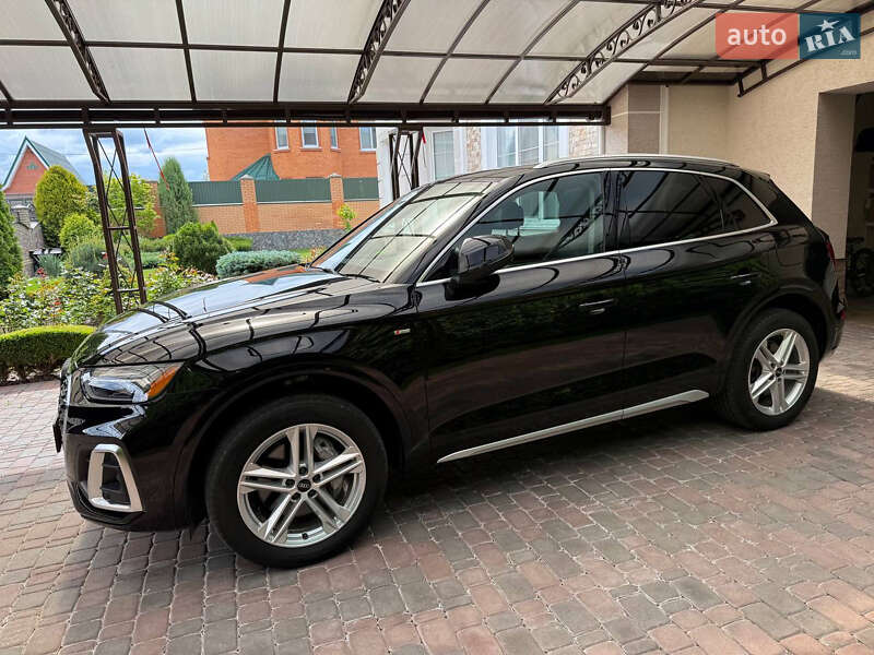 Внедорожник / Кроссовер Audi Q5 2021 в Белой Церкви
