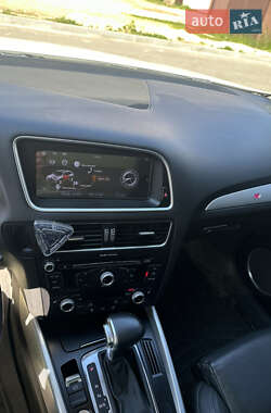 Внедорожник / Кроссовер Audi Q5 2013 в 