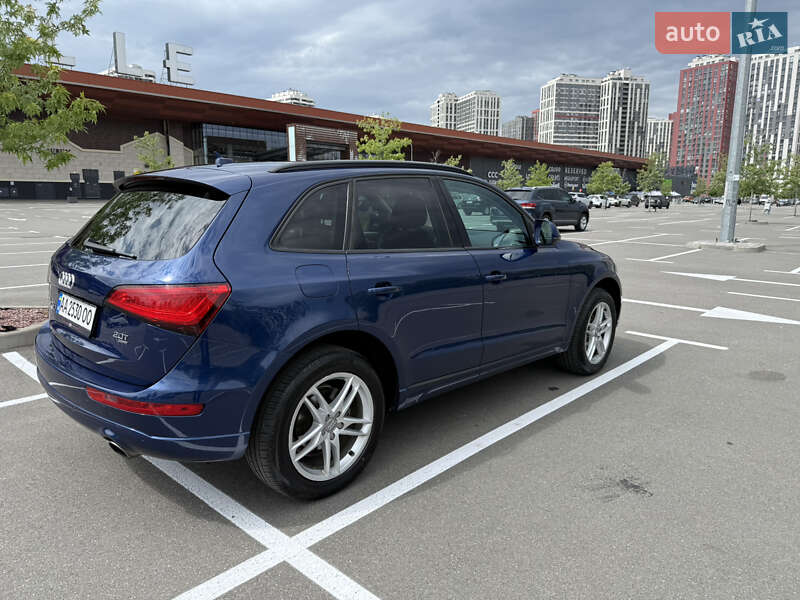 Внедорожник / Кроссовер Audi Q5 2012 в Киеве