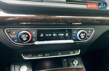 Внедорожник / Кроссовер Audi Q5 2018 в 