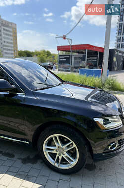 Внедорожник / Кроссовер Audi Q5 2016 в 