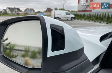 Внедорожник / Кроссовер Audi Q5 2021 в 