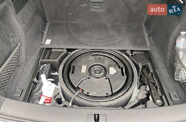 Внедорожник / Кроссовер Audi Q5 2021 в 