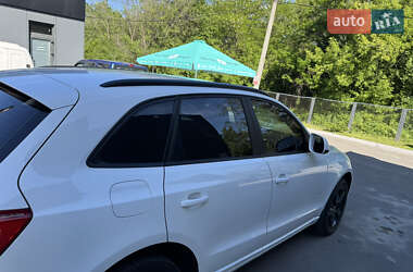 Внедорожник / Кроссовер Audi Q5 2010 в 