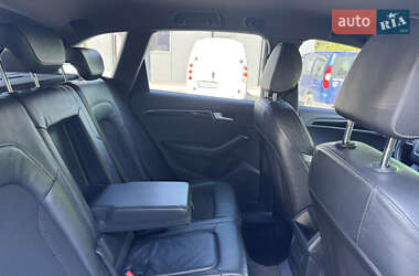 Внедорожник / Кроссовер Audi Q5 2010 в 