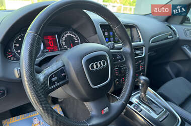 Внедорожник / Кроссовер Audi Q5 2010 в 
