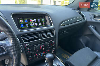 Внедорожник / Кроссовер Audi Q5 2010 в 