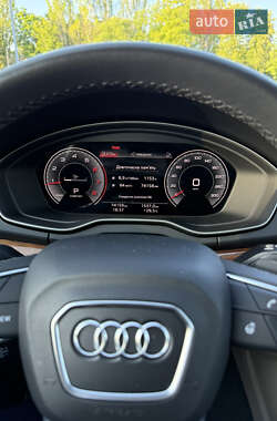 Внедорожник / Кроссовер Audi Q5 2023 в 